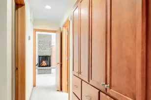 2430 Vale Crest Rd, Golden Valley, MN 55422 - Photo 23