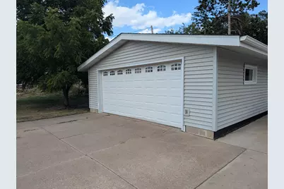 319 Watkins Street, Mora, MN 55051 - Photo 11