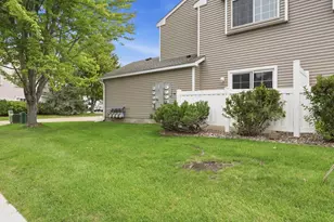1216 Elmwood Ave, Shakopee, MN 55379 - Photo 23