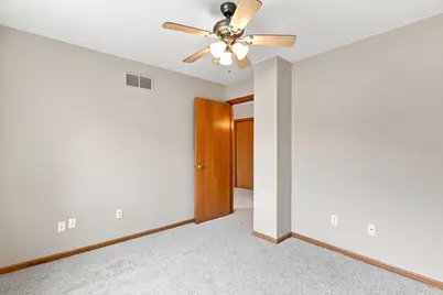 1216 Elmwood Avenue, Shakopee, MN 55379 - Photo 15