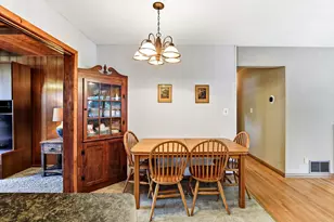 2801 Galtier St, Roseville, MN 55113 - Photo 7