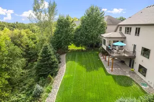 1106 Overlook Ln, Carver, MN 55315 - Photo 1