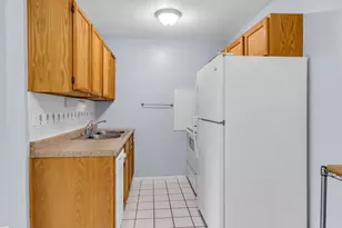 2616 Harriet Ave, Minneapolis, MN 55408 - Photo 9