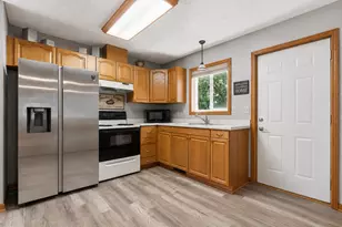 141 36th Ave N, Saint Cloud, MN 56303 - Photo 5