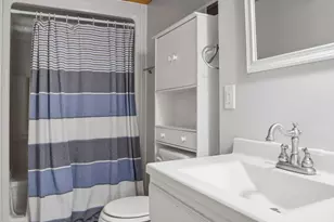 9140 Aldrich Ave S, Bloomington, MN 55420 - Photo 51