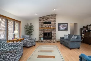 220 W Lower Pine Lake Ct, Star Prairie, WI 54026 - Photo 7