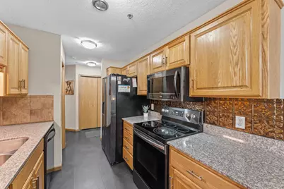 5677 100th Lane N, Brooklyn Park, MN 55443 - Photo 9