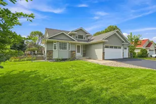 798 104th Ct NE, Blaine, MN 55434 - Photo 3