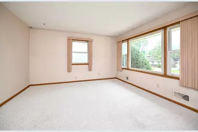 2311 18th Street NW, Rochester, MN 55901 - Photo 3