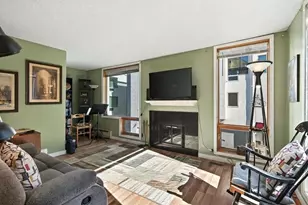 3059 Lake Shore Dr, Minneapolis, MN 55416 - Photo 3