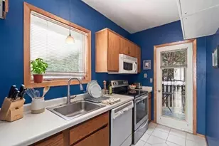 3059 Lake Shore Dr, Minneapolis, MN 55416 - Photo 5