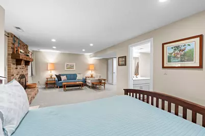 5757 Hyland Courts Drive, Bloomington, MN 55437 - Photo 19