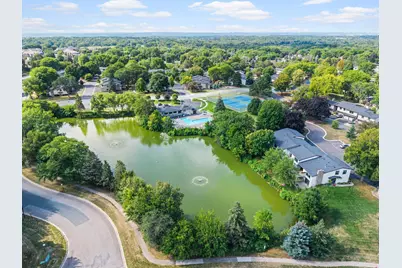 5757 Hyland Courts Drive, Bloomington, MN 55437 - Photo 27