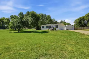 19394 63rd St NE, New London, MN 56273 - Photo 3