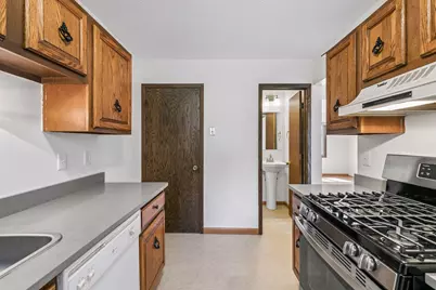 13748 Heather Hills Drive, Burnsville, MN 55337 - Photo 7