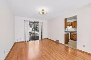 13748 Heather Hills Dr, Burnsville, MN 55337 - Photo 15
