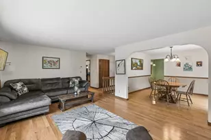 12725 Ethelton Way, Apple Valley, MN 55124 - Photo 5