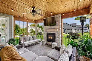 4264 Woodland Ct, Excelsior, MN 55331 - Photo 17