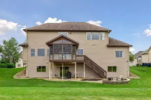 18274 Imagery Ln, Lakeville, MN 55044 - Photo 27