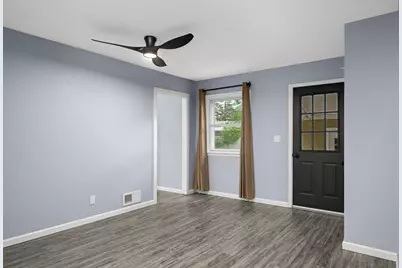 7163 Corliss Way, Inver Grove Heights, MN 55076 - Photo 13