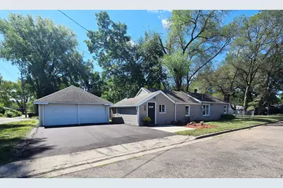 1202 11th Avenue SE, Saint Cloud, MN 56304 - Photo 1