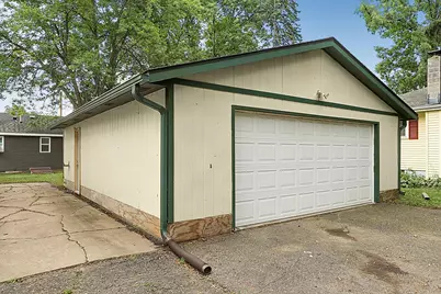 555 2nd Avenue NW, Milaca, MN 56353 - Photo 11