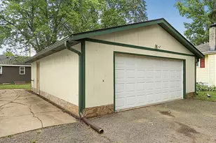 555 2nd Ave NW, Milaca, MN 56353 - Photo 11