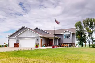 10479 92nd Ave SW, New Richland, MN 56072 - Photo 1