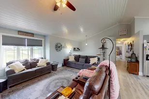 10479 92nd Ave SW, New Richland, MN 56072 - Photo 3