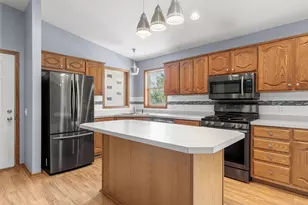 215 2nd Ave NE, Hayfield, MN 55940 - Photo 9