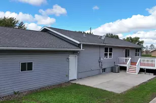 215 2nd Ave NE, Hayfield, MN 55940 - Photo 19