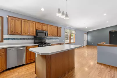 215 2nd Avenue NE, Hayfield, MN 55940 - Photo 7