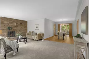 1009 Orange Ave E, Saint Paul, MN 55106 - Photo 3