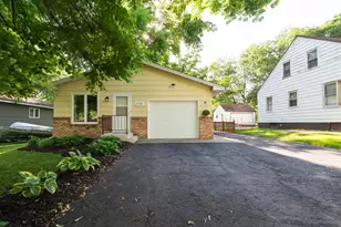 2705 Larch Ln N, Plymouth, MN 55441 - Photo 33