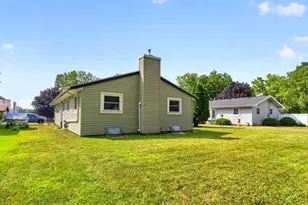 115 1st St SE, Plainview, MN 55964 - Photo 35