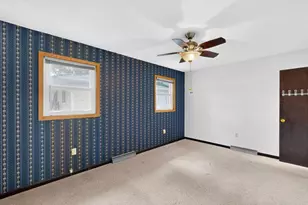 115 1st St SE, Plainview, MN 55964 - Photo 17