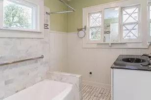 2500 Humboldt Ave S, Minneapolis, MN 55405 - Photo 31