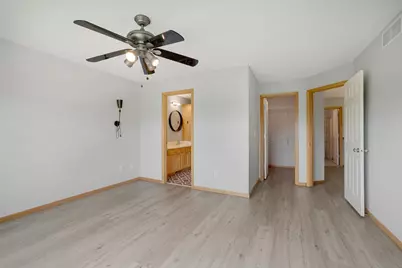 13761 54th Avenue N, Plymouth, MN 55446 - Photo 11