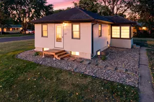409 Clay St S, Shakopee, MN 55379 - Photo 1