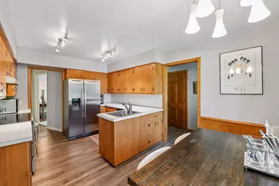 4730 Fairhills Road E, Minnetonka, MN 55345 - Photo 7