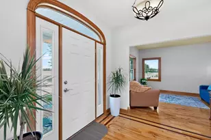 34693 Wells Creek Ct, Frontenac, MN 55026 - Photo 13