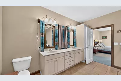 34693 Wells Creek Court, Frontenac, MN 55026 - Photo 33
