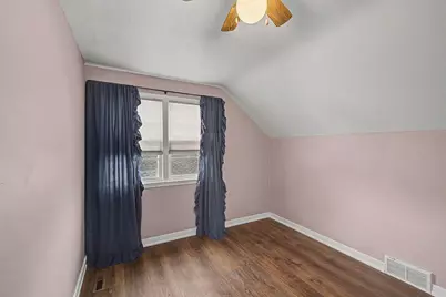 143 12th Avenue N, South Saint Paul, MN 55075 - Photo 19