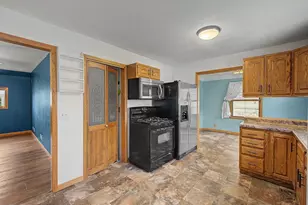 143 12th Ave N, South Saint Paul, MN 55075 - Photo 7