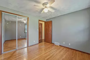 1006 Elmhill Dr, Albert Lea, MN 56007 - Photo 27