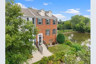510 Village Parkway, Circle Pines, MN 55014 - Photo 3