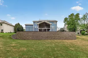 8939 Heatherton Ridge Dr, Savage, MN 55378 - Photo 43