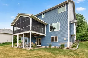 8939 Heatherton Ridge Dr, Savage, MN 55378 - Photo 41