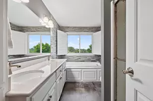 8939 Heatherton Ridge Dr, Savage, MN 55378 - Photo 23