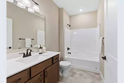 1037 E Meadowsweet Drive, River Falls, WI 54022 - Photo 15